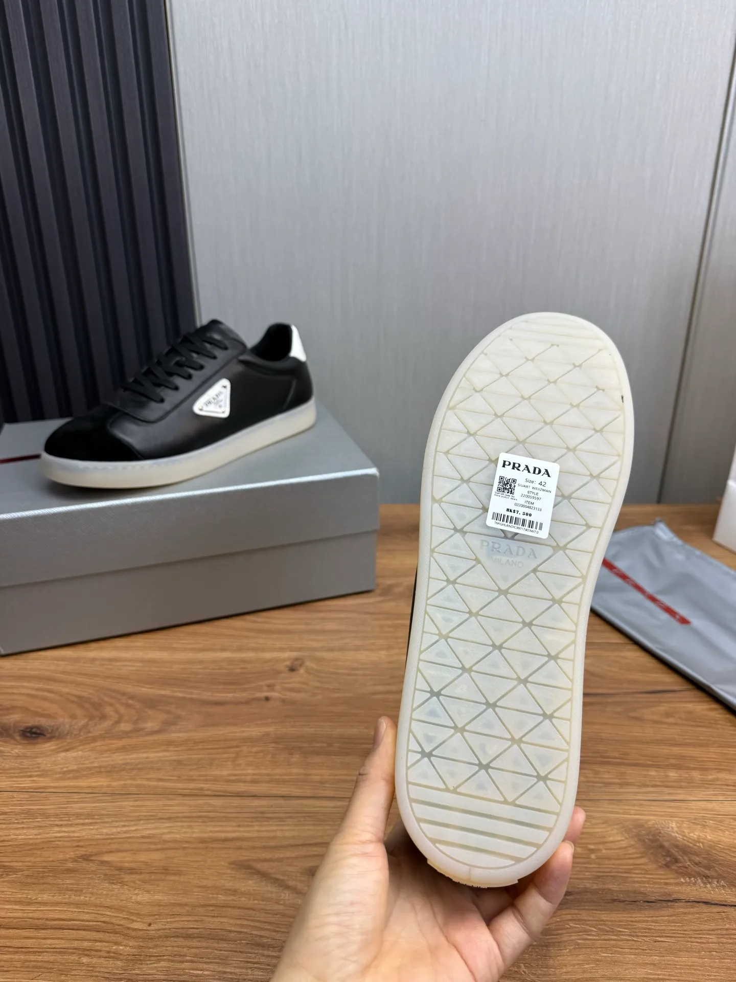 Factory price 540💰 [PRADA] Popular items in men’s shoe counters, synchronized with the official website, 1 high-quality shipment ✔️Original frosted cowhide + cowhide lining, 1🆚1 replica, original sole, 38-45 (customized at 45, non-refundable)